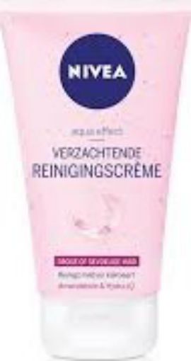 Picture of NIVEA CREME NETTOYANTE DOUCEURPEAUX S?HES OU SENSIBLES 150ML