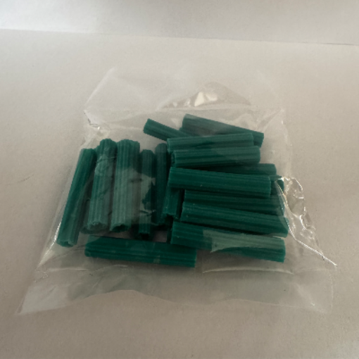 Picture of WALL PLUG VERT X 25